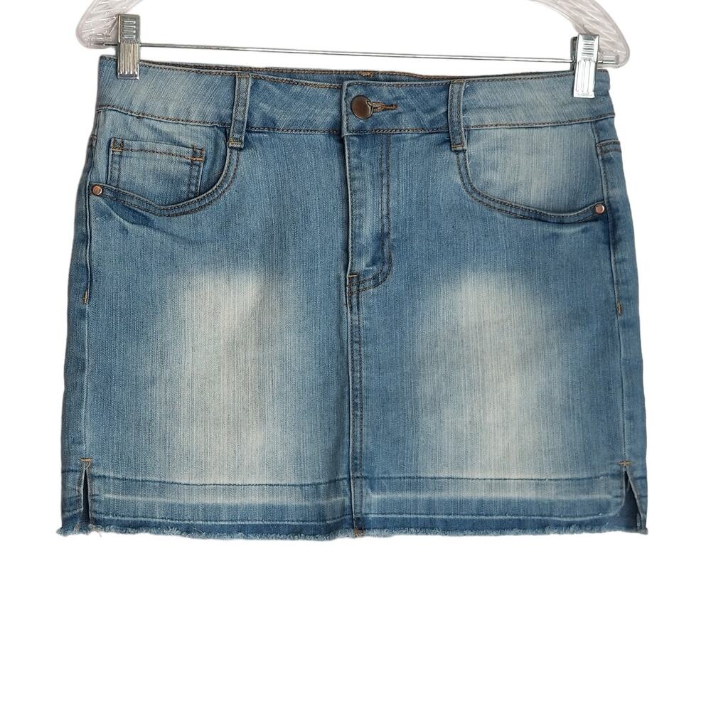 ❤️2/$12 Dollhouse Denim Mini Skirt, Size 9